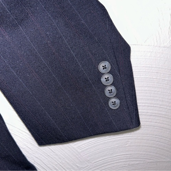 Hart Schaffner Marx Wool USA Made Navy Pin Striped Suit 46R - Picture 3 of 8